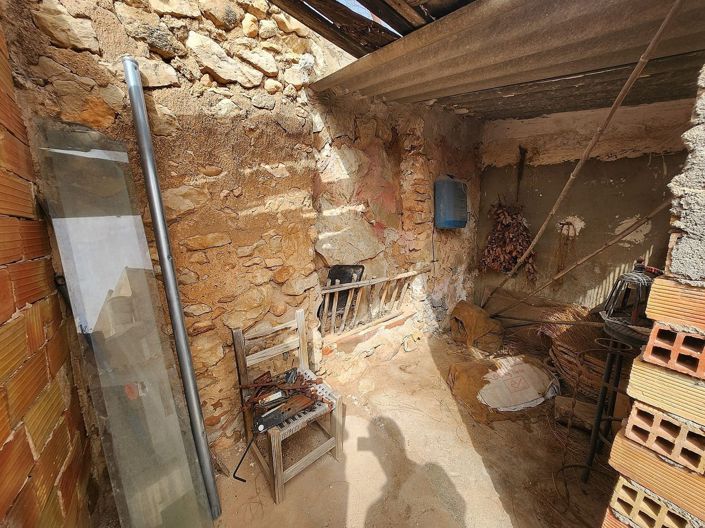 Image No.10-3 Bed Townhouse for sale