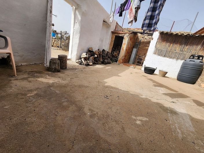 Image No.5-3 Bed Townhouse for sale