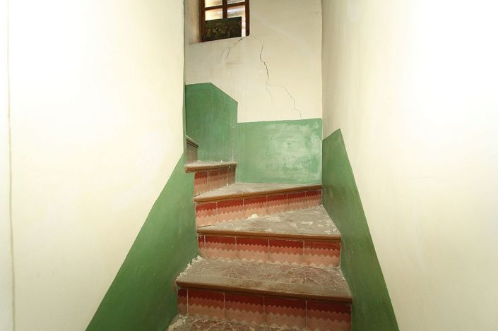 Image No.16-6 Bed Townhouse for sale