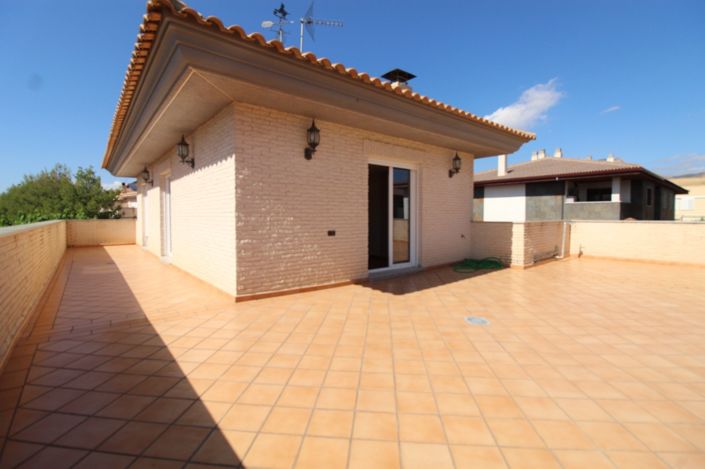 Image No.22-4 Bed Villa for sale