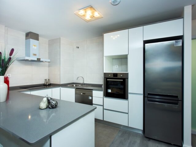 Image No.14-2 Bed Apartment for sale