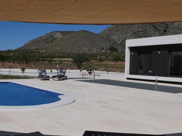 Image No.2-3 Bed Villa for sale