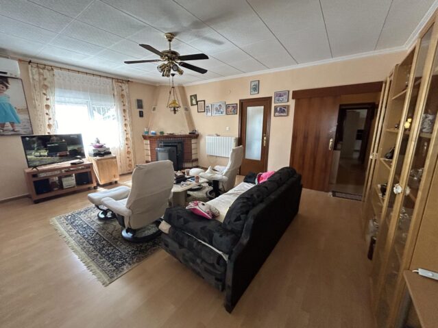 Image No.6-5 Bed Apartment for sale