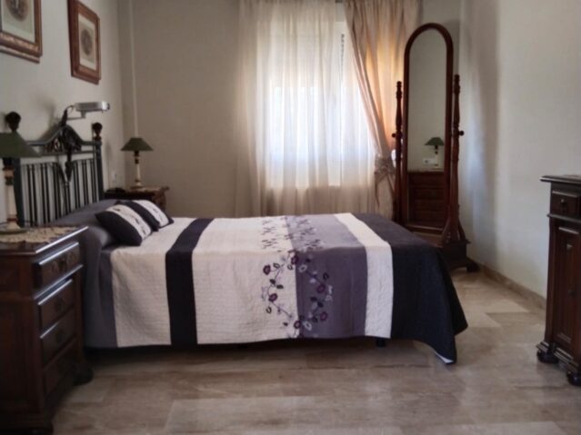 Image No.14-5 Bed Villa for sale