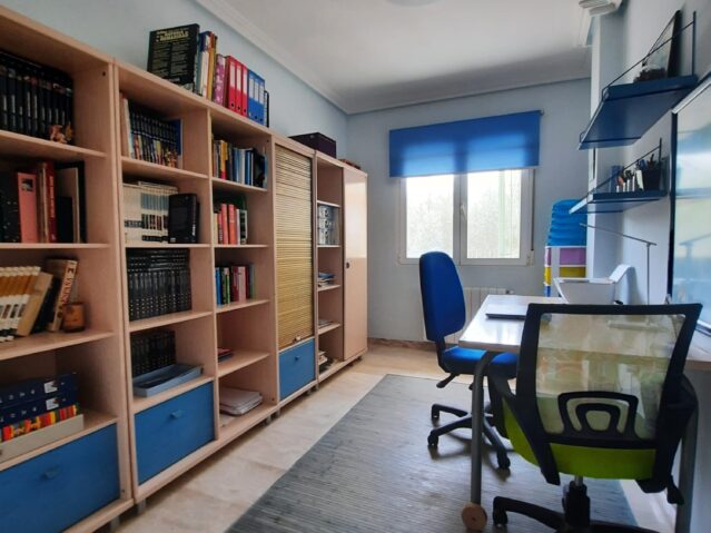 Image No.17-5 Bed Villa for sale