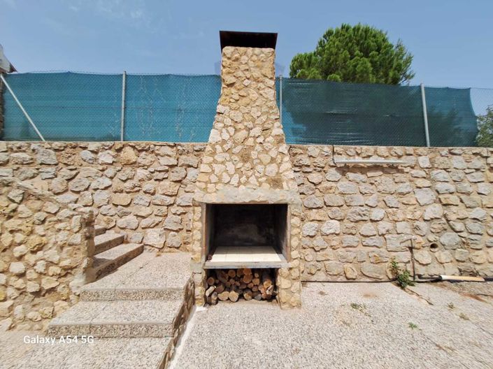 Image No.29-9 Bed Commercial for sale