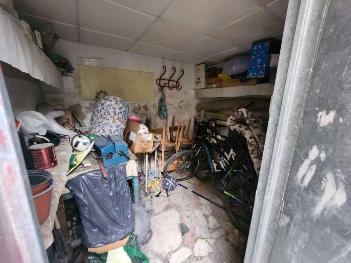 Image No.35-4 Bed Townhouse for sale