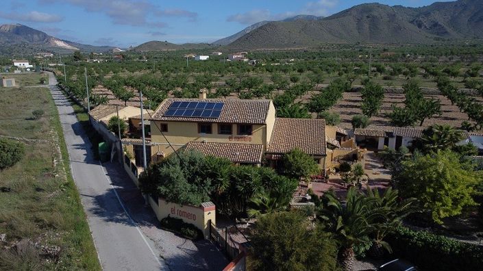 Image No.3-Villa de 6 chambres à vendre à Alicante