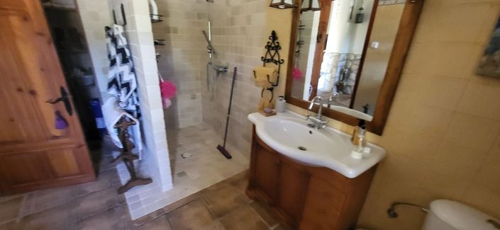 Image No.10-Maison de campagne de 6 chambres à vendre à Alicante