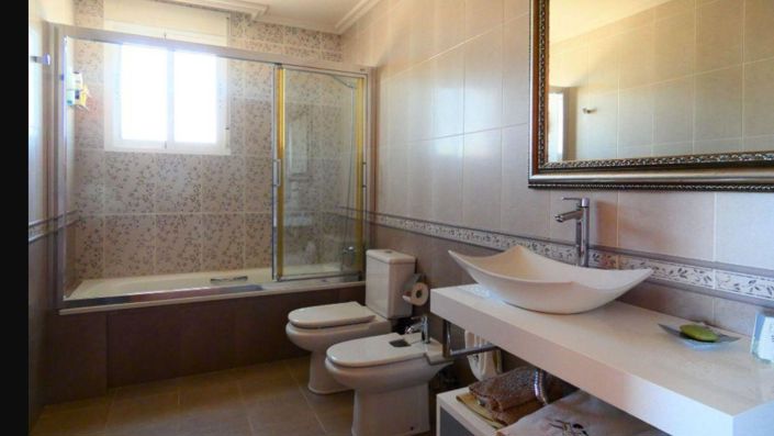 Image No.16-4 Bed Villa for sale