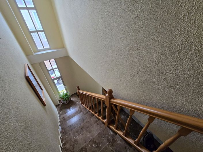 Image No.9-4 Bed Townhouse for sale