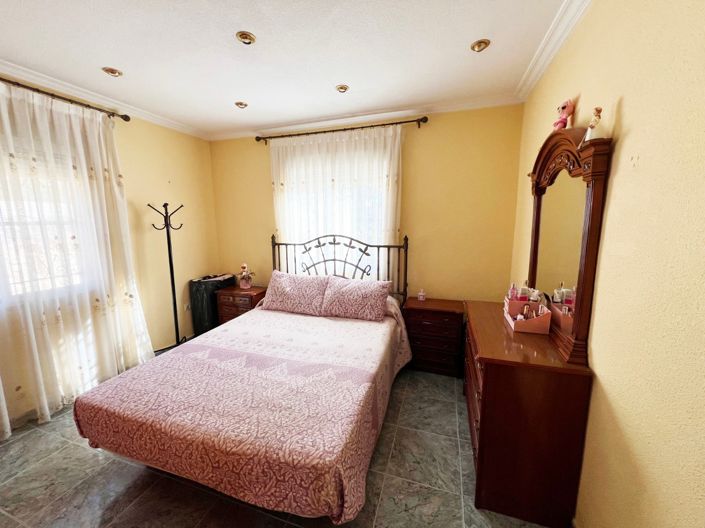 Image No.31-4 Bed Villa for sale