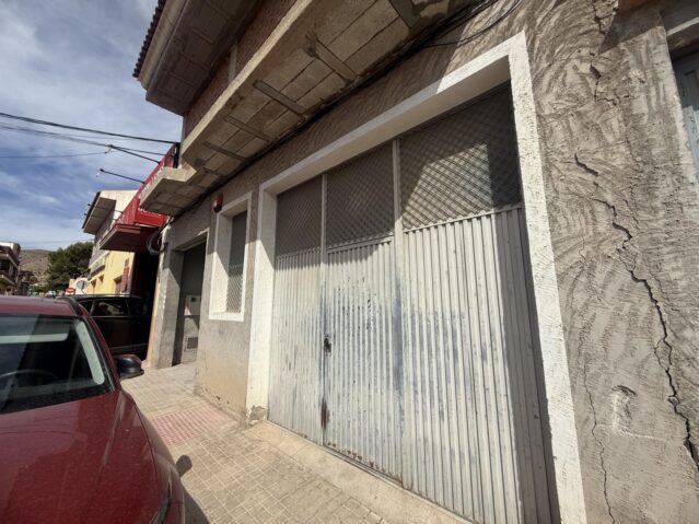 Image No.16-3 Bed Townhouse for sale