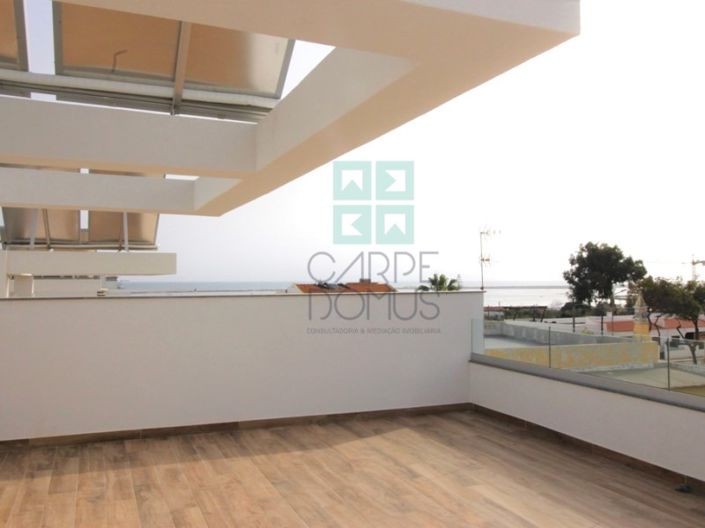 Image No.10-3 Bed House for sale