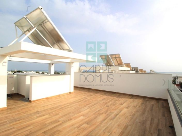 Image No.8-3 Bed House for sale