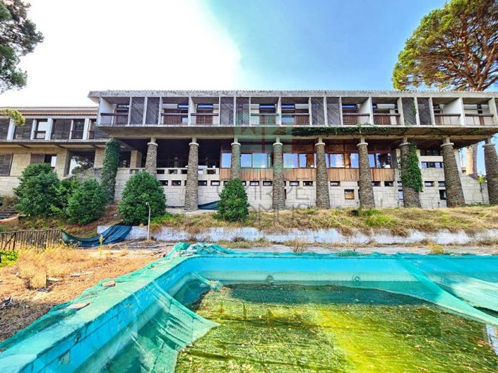 Image No.2-30 Bed Hotel for sale