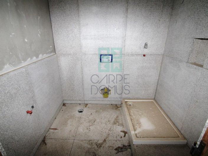 Image No.43-30 Bed Hotel for sale