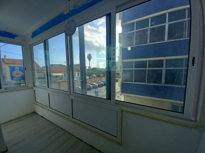 Image No.25-4 Bed Apartment for sale