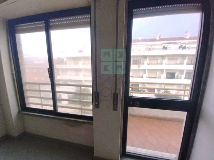 Image No.27-3 Bed Apartment for sale