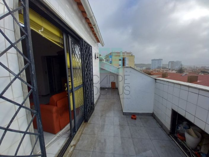 Image No.30-3 Bed Apartment for sale