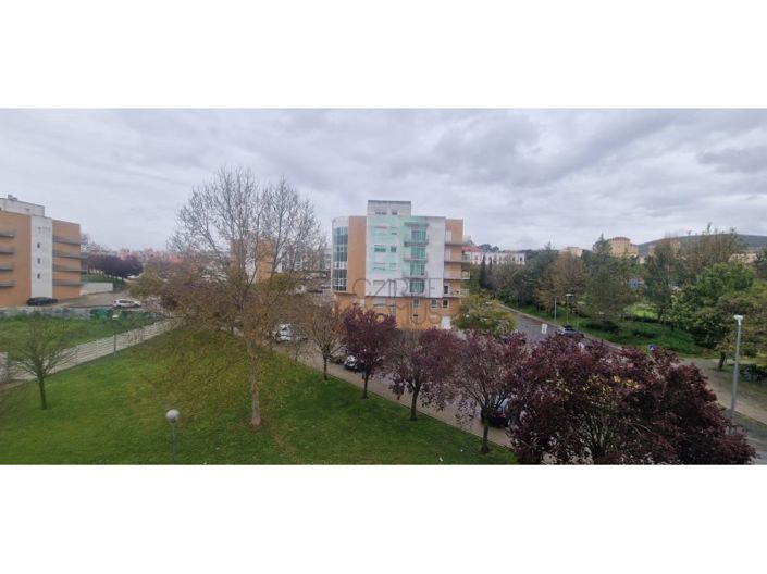 Image No.18-3 Bed Apartment for sale