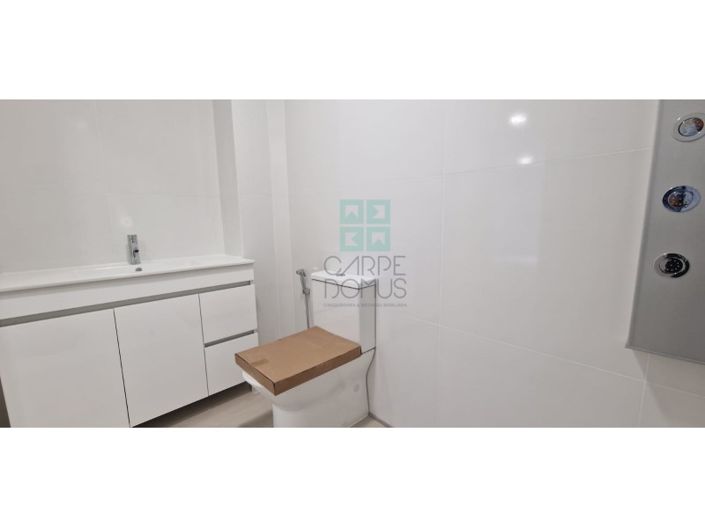 Image No.41-3 Bed Apartment for sale