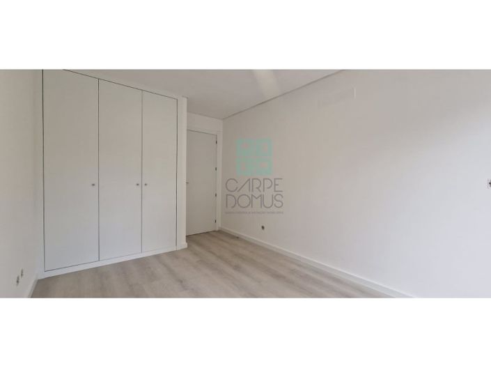 Image No.44-3 Bed Apartment for sale