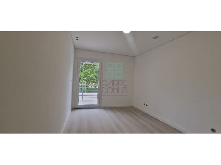 Image No.46-3 Bed Apartment for sale