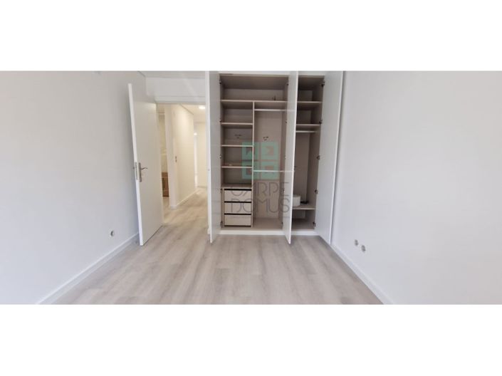 Image No.49-3 Bed Apartment for sale