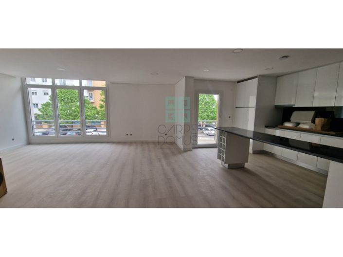 Image No.59-3 Bed Apartment for sale