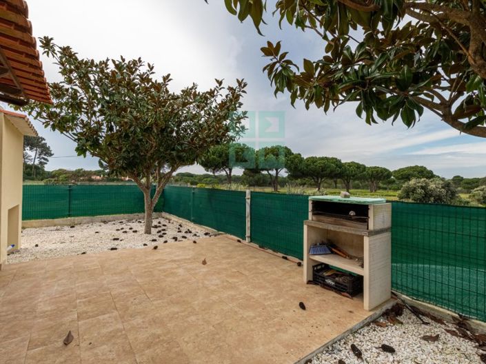 Image No.44-4 Bed House for sale