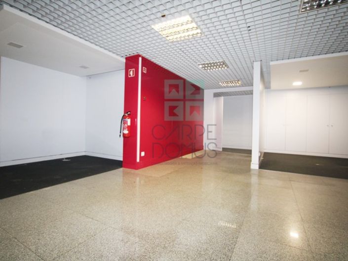 Image No.28-Commercial à vendre à Lisbon