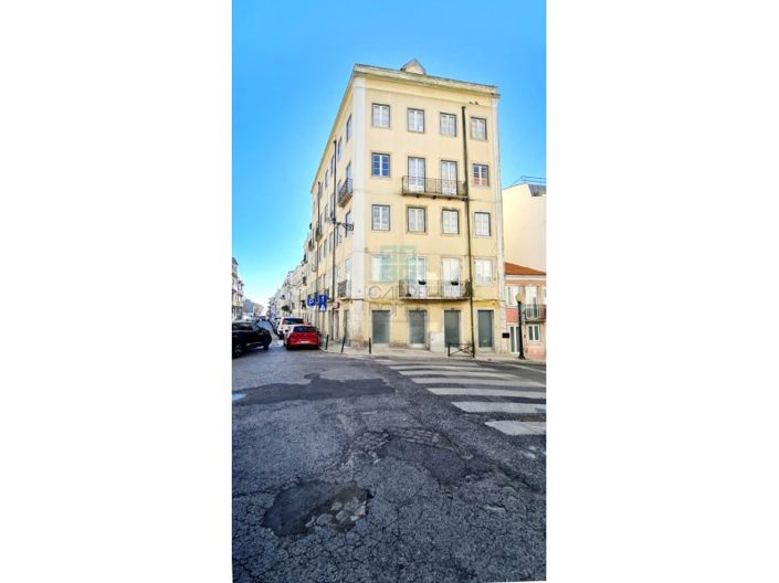 Image No.8-Commercial à vendre à Lisbon