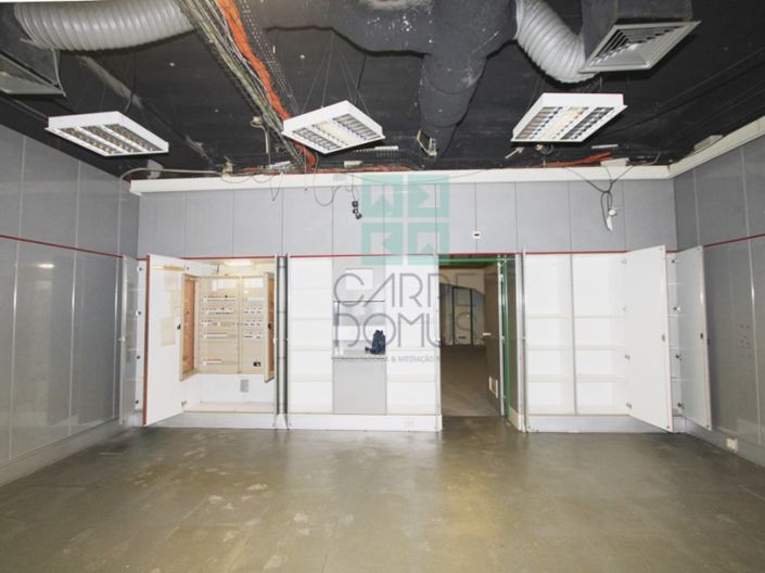 Image No.13-Commercial à vendre à Mafra