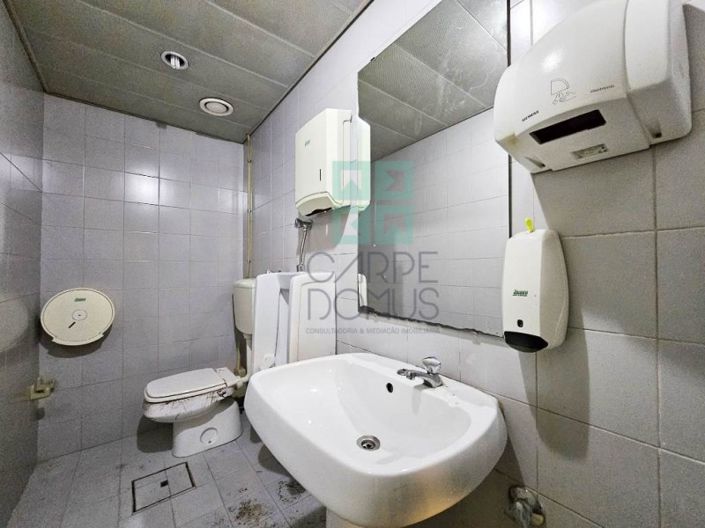 Image No.15-Commercial à vendre à Mafra