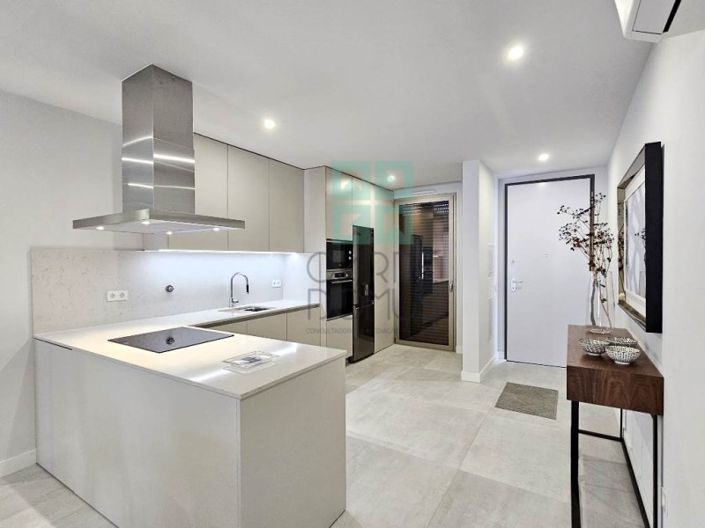 Image No.4-2 Bed Apartment for sale