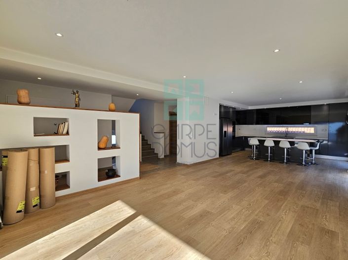 Image No.6-Maison de 4 chambres à vendre à Vila Franca de Xira