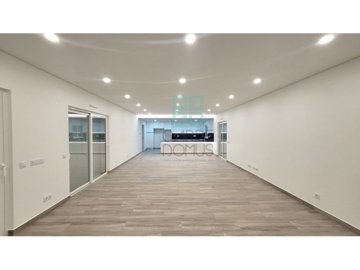 idefcb9a01-0000-0500-0000-0000158436f1