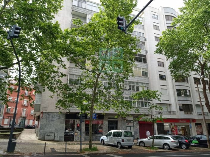 Image No.33-Appartement de 4 chambres à vendre à Lisbon