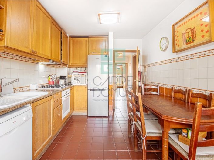 Image No.10-4 Bed Apartment for sale