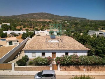 idaee5a401-0000-0500-0000-00001659c47c