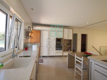 idaee5a401-0000-0500-0000-00001659c40d