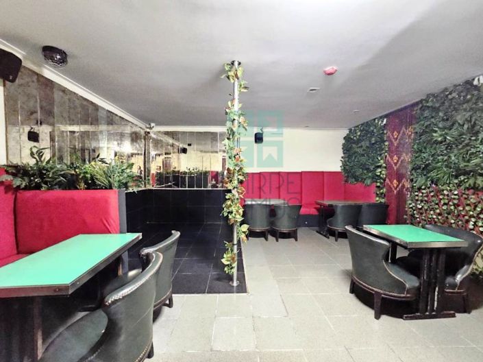 Image No.27-Commercial à vendre à Lisbon