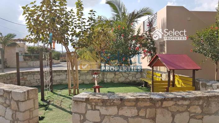 Image No.6-Maison de 1 chambre à vendre à Nopigia