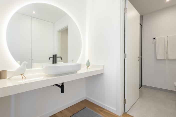 Image No.9-3 Bed Apartment for sale