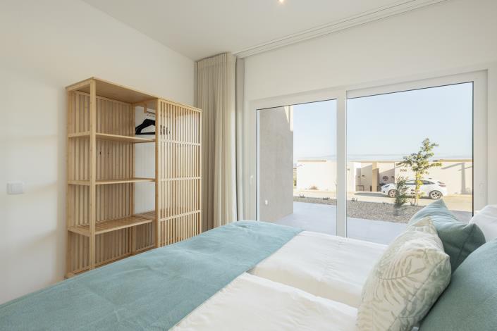 Image No.13-3 Bed Apartment for sale