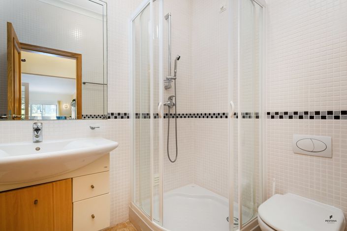 Image No.10-Villa de 4 chambres à vendre à Lagoa