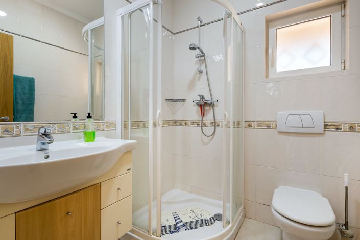 Image No.11-Propriété de 2 chambres à vendre à Lagoa