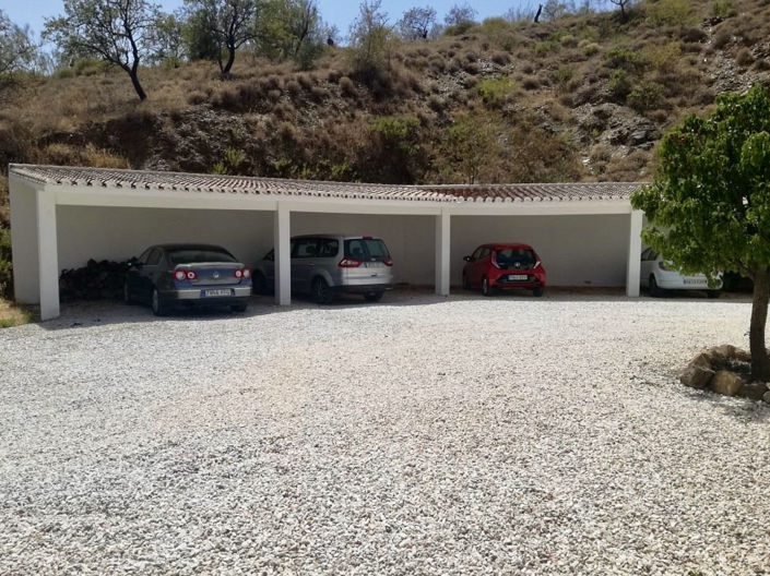 Image No.11-13 Bed Property for sale