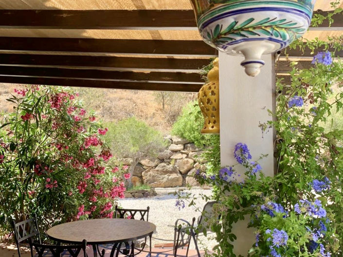 Image No.17-13 Bed Property for sale